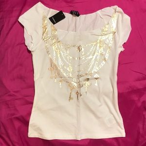 bebe- necklace tee